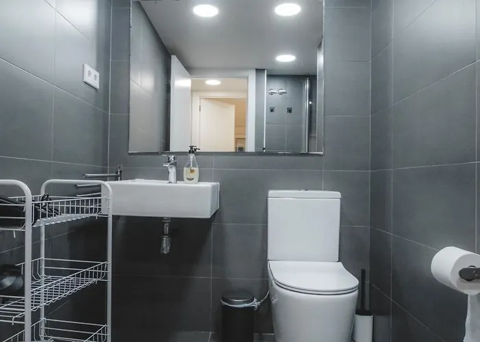 شقة Chic Poble Nou Loft Terrace & Close To The برشلونة